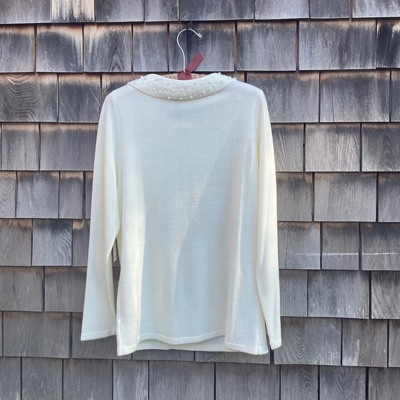 - Mercer Street Studio Sweater - Picture 3 of 5